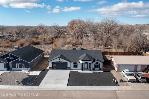 108 San De Cristo Ct, Bloomfield, NM, 87413-6519 | Card Image