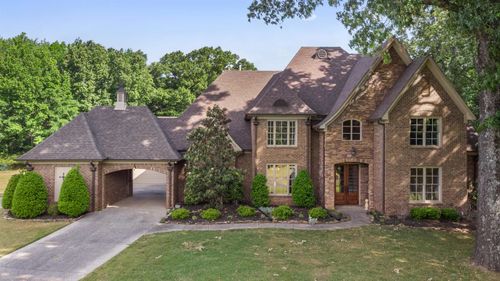 10510 Bentbrooke Dr, Lakeland, TN, 38002-6020 | Card Image