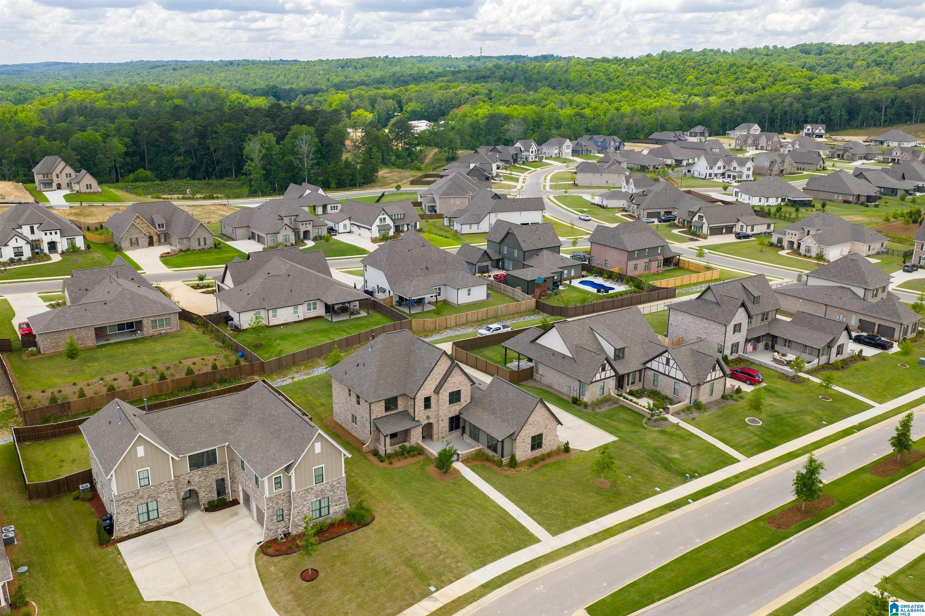 Residential in HOOVER 5