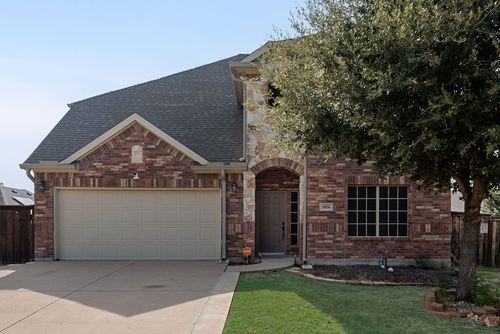 1816 Castle Creek Dr, Little Elm, TX, 75068-4882 | Card Image