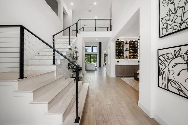 7612 Ecureil Dr, House other with 6 bedrooms, 4 bathrooms and 5 parking in Austin TX | Image 6