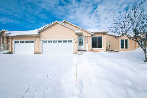 8928 105 Ave, Grande Prairie, AB, T8X1H9 | Card Image