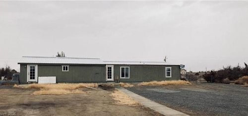 2130 Travois St, Pahrump, NV, 89048-7621 | Card Image