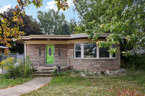 2009 Rapids Dr, RACINE, WI, 53404-2136 | Card Image