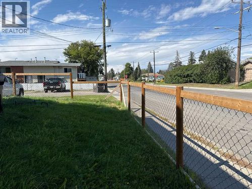 1-1701 48 St Se, Calgary, AB, T2A5C2 | Card Image