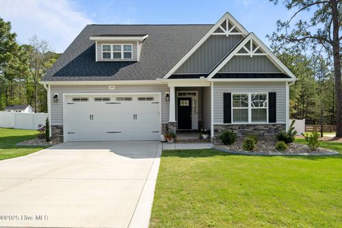 109 Country Ridge Ln, Carthage, NC, 28327-8945 | Card Image
