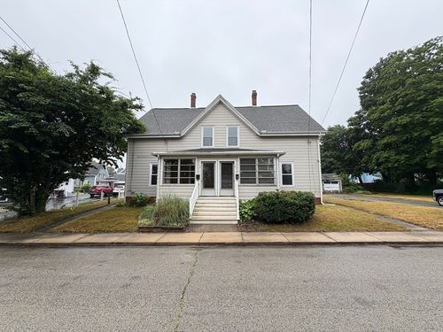 2 Elmwood Street, Amesbury, MA, 01913 | Card Image