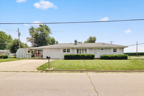 811 21st St, Lincoln, IL, 62656-1023 | Card Image