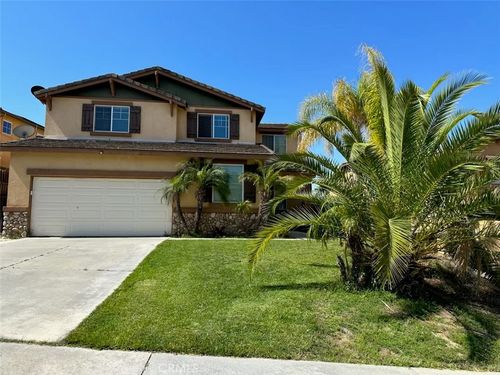 38422 Clearbrook Dr, Murrieta, CA, 92563 | Card Image
