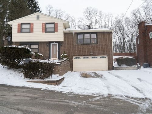 209 Cypress Hill Drive, Penn Hills, PA, 15235 | Card Image