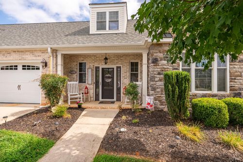 1430 Helmsdale Dr, Forest, VA, 24551-4825 | Card Image