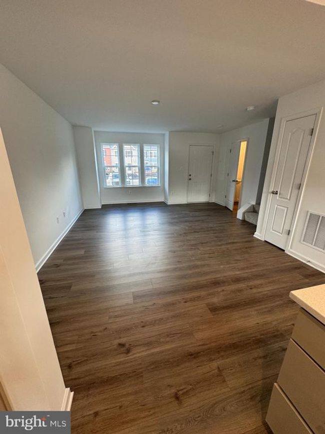 21 Scrub Pine Ct, Townhouse with 3 bedrooms, 3 bathrooms and null parking in BUNKER HILL WV | Image 5