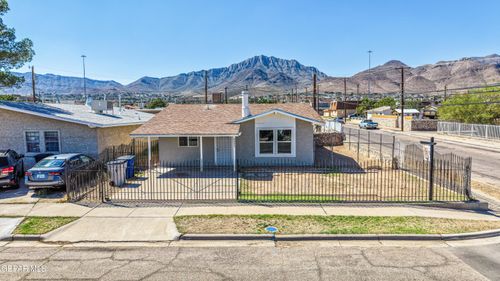 8845 Lawson St, El Paso, TX, 79904-1962 | Card Image