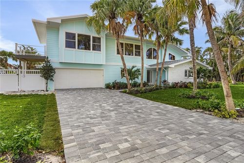 1543 San Carlos Bay Dr, SANIBEL, FL, 33957-3423 | Card Image