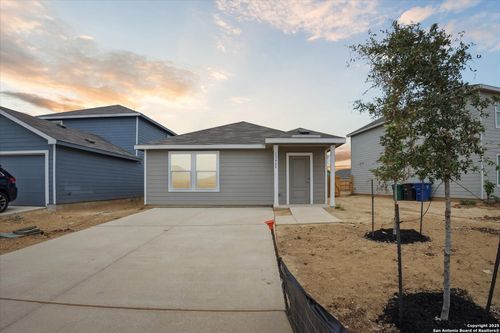 13466 Furyk Dr, San Antonio, TX, 78221 | Card Image