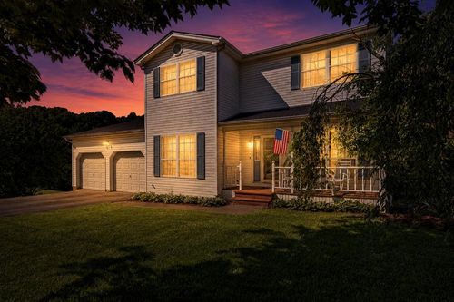 18403 Ironwood Loop, Abingdon, VA, 24210-8253 | Card Image