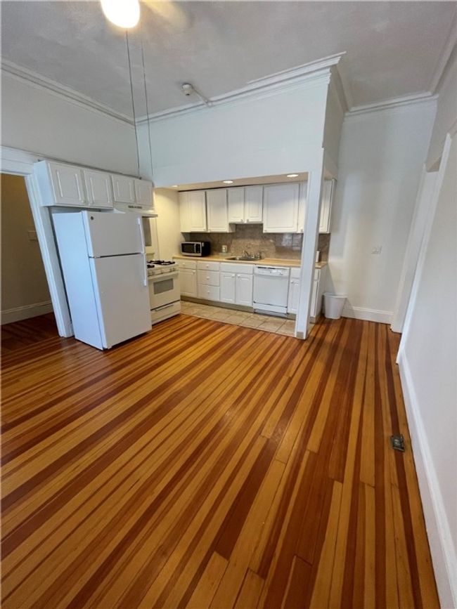 339 Thayer St, Home with 0 bedrooms, 0 bathrooms and 7 parking in Providence RI | Image 13