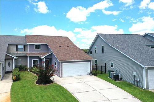 1780 Marina Dr, Slidell, LA, 70458-9268 | Card Image