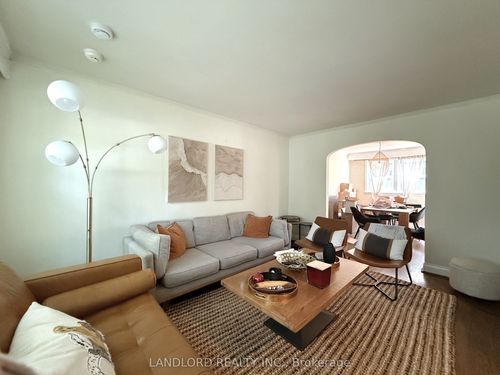 1 Thursfield Cres, East York, ON, M4G2N4 | Card Image