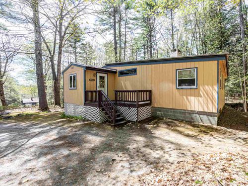 5 Twin Oaks Rd, Bradford, NH, 03221-6519 | Card Image