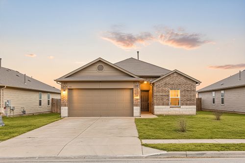 152 Cibolo Creek Dr, Kyle, TX, 78640-4283 | Card Image
