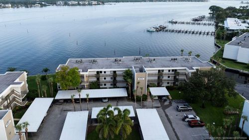 14-302-1950 Sw Palm City Rd, Stuart, FL, 34994-4203 | Card Image