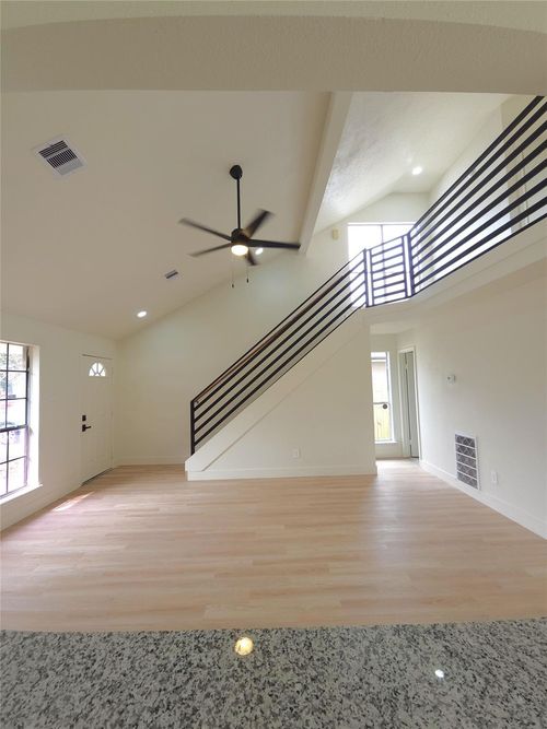 6706 Dinner Creek Ct, Katy, TX, 77449-4446 | Card Image