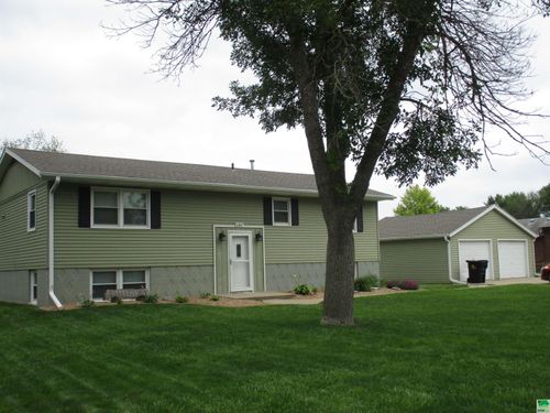 1307 5th St, Onawa, IA, 51040-1924 | Card Image