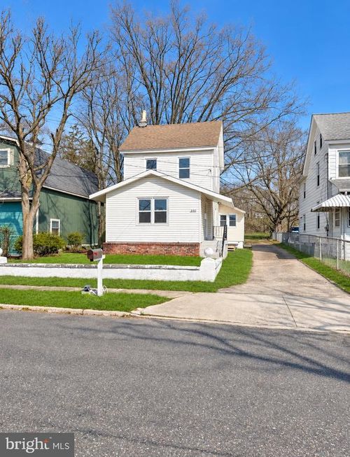 103 Logan Ln, BRIDGEPORT, NJ, 08014-9707 | Card Image