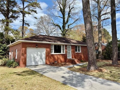 531 Terrace Avenue, Virginia Beach, VA, 23451 | Card Image
