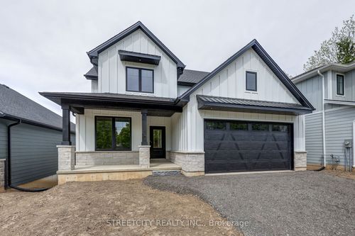 8074 Union Rd, Fingal, ON, N0L1K0 | Card Image