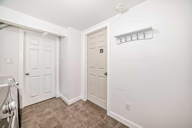 2506 21 Street Sw, Home with 3 bedrooms, 2 bathrooms and 3 parking in Calgary AB | Image 32