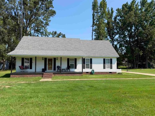 420 Brandi Dr, Savannah, TN, 38372-9999 | Card Image