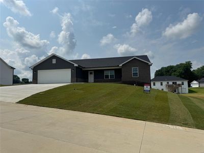 610 Wentworth Drive, House other with 3 bedrooms, 2 bathrooms and null parking in Jackson MO | Image 1