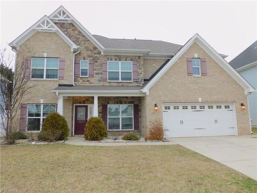 4517 Gunnersbury Ln, High Point, NC, 27265-9497 | Card Image