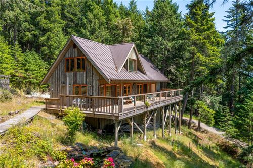 3350 Port Washington Rd, Pender Island, BC, V0N2M1 | Card Image
