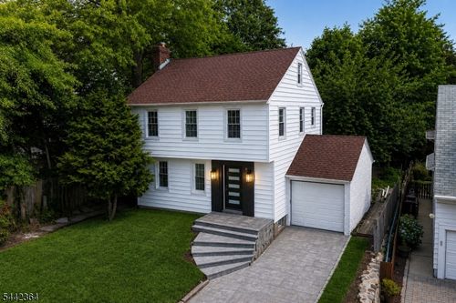 46 Tenney Ave, River Edge, NJ, 07661-2429 | Card Image