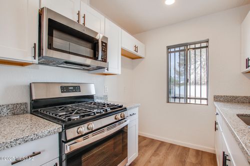 unit-101-828 S Langley Ave, Tucson, AZ, 85710-4882 | Card Image