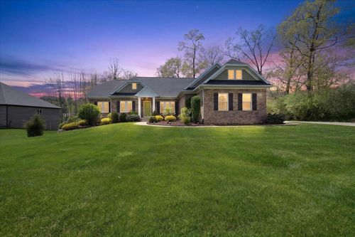 9126 Preserve Dr, Fenton, MI, 48430-9274 | Card Image