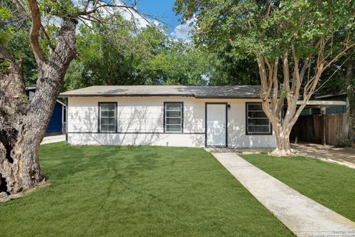 507 Pecan Valley Dr, San Antonio, TX, 78220-4227 | Card Image
