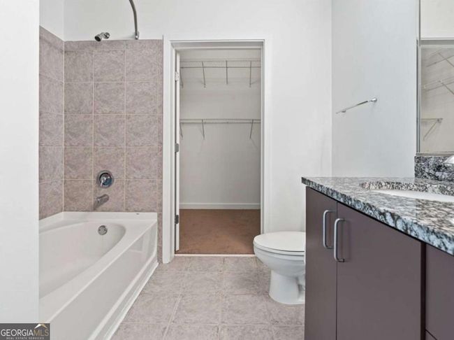 APT-2101 - 250 Pharr Rd Ne, Condo with 2 bedrooms, 2 bathrooms and 2 parking in Atlanta GA | Image 16