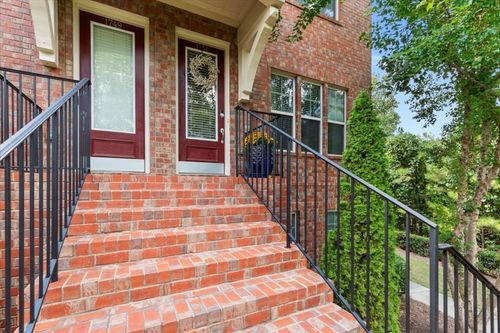 22-1751 Breyerton Dr Ne, Atlanta, GA, 30329-4712 | Card Image
