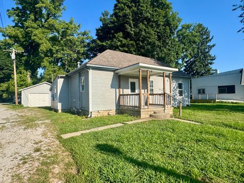 204 S Main St, Cloverdale, IN, 46120-9002 | Card Image