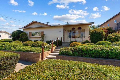 5217 Vickie Dr, San Diego, CA, 92109 | Card Image