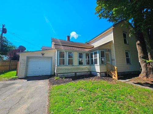 186 Burbank St, Pittsfield, MA, 01201-4842 | Card Image