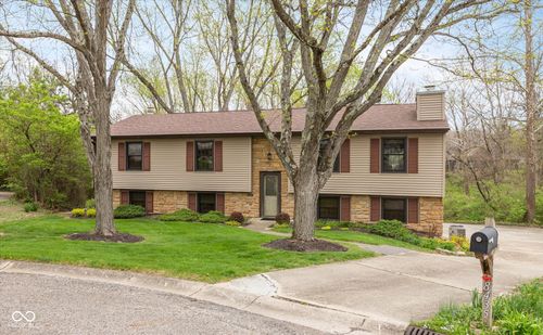 8435 Sandpiper Court, Indianapolis, IN, 46256 | Card Image