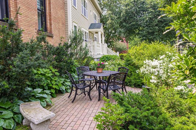 APT-1 - 512 Laurel Ave, Condo with 2 bedrooms, 2 bathrooms and null parking in Saint Paul MN | Image 32