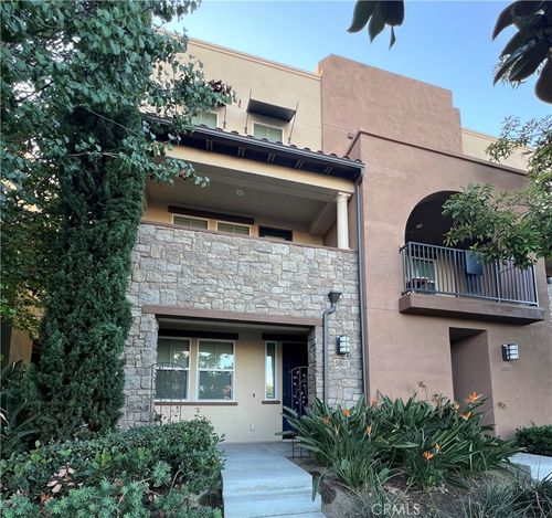 5861 Rostrata Ave, Buena Park, CA, 90621-1816 | Card Image