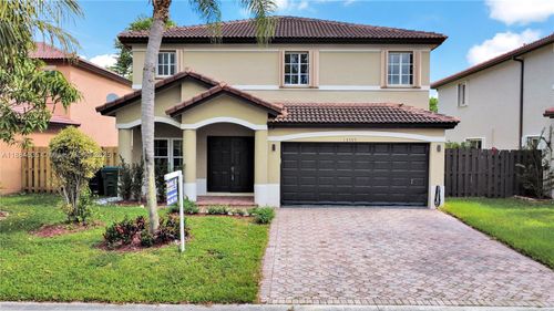 13505 122nd Ave, Miami, FL, 33186-6547 | Card Image