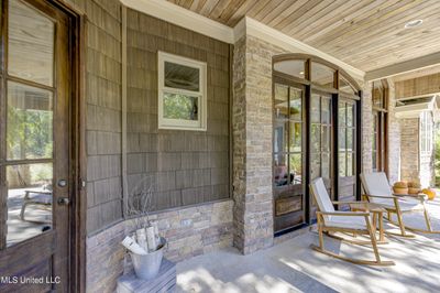 Front Porch | Image 3